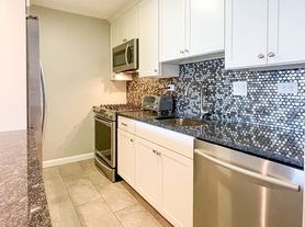 9 Hawthorne Pl