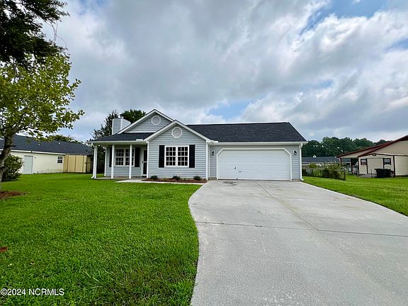 2nd image of 213 Glenwood Drive