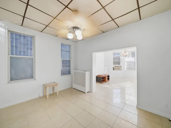 222 47th Street image 22 of 25