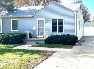 2533 S Cornelia St, Sioux City, IA 51106