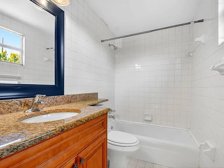 775 Snead Cir — Photo 15