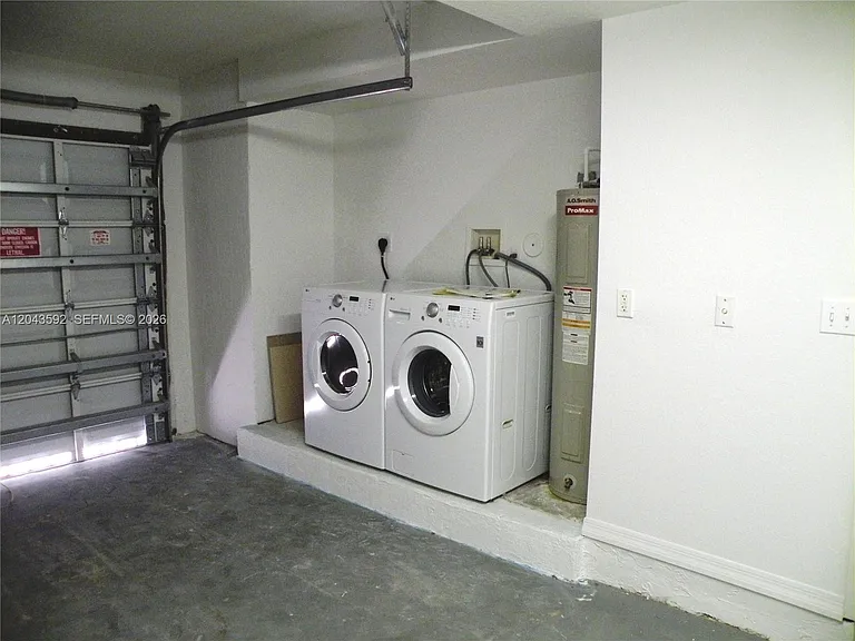 10981 NW 88th Ter #801 — Photo 10