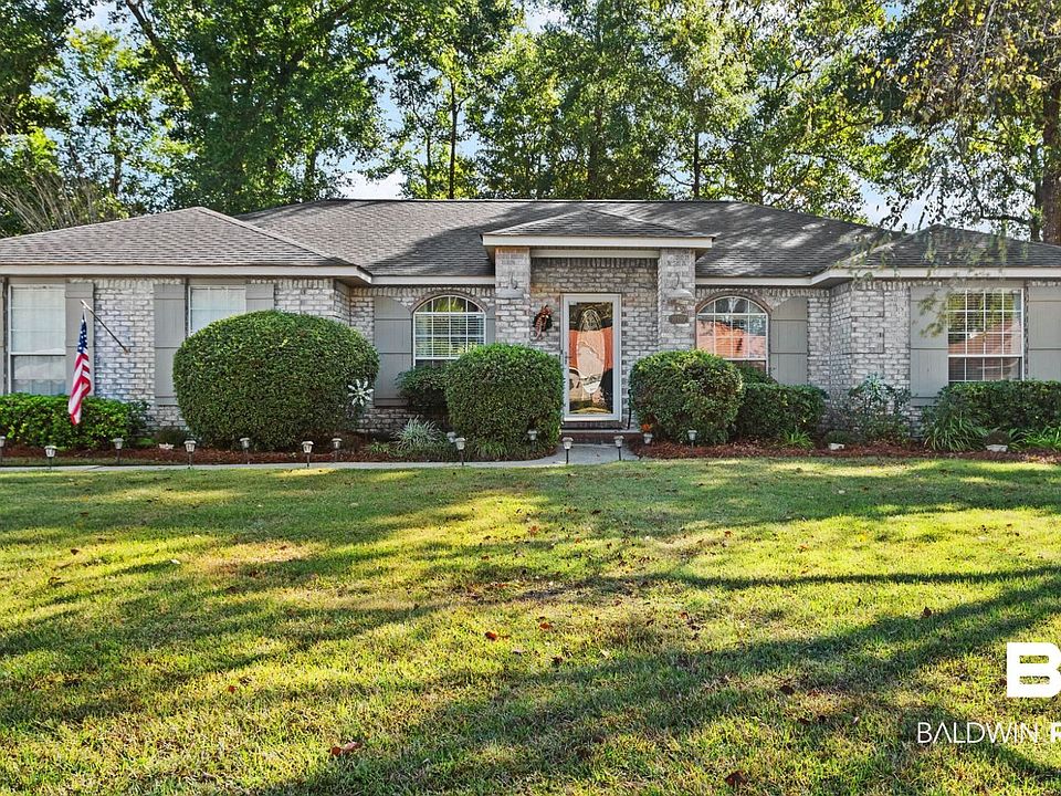 1st image of 10702 Mahogany Ln