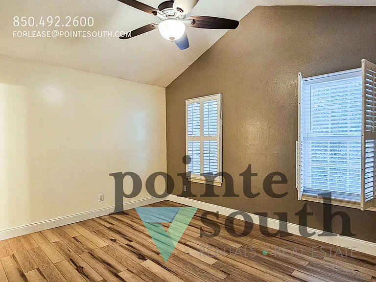 601 E Burgess Rd #E4 — Photo 8