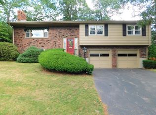 36 Oak Ridge Cir, Weymouth, MA 02188