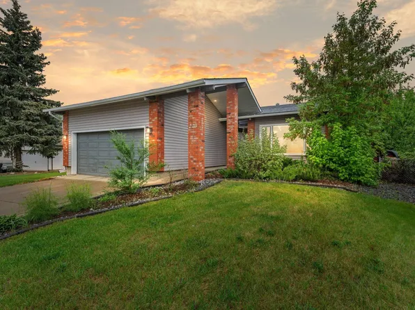 220 Greystone Ter, Strathcona County, AB T8A 3E8