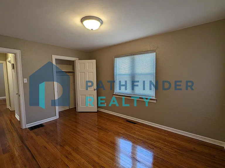 3823 Addison Ave — Photo 9