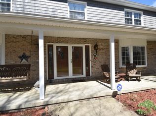 9796 Refugee Rd SW, Pataskala, OH 43062