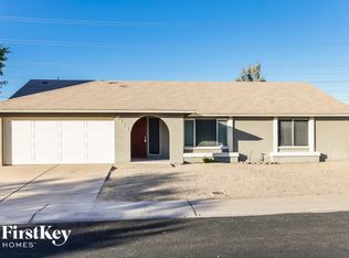 6114 W Shaw Butte Dr, Glendale, AZ 85304