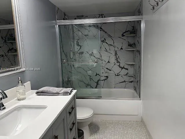 5401 Collins Ave #430 — Photo 44