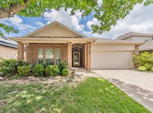 3217 Florian Ln, Fort Worth, TX 76108