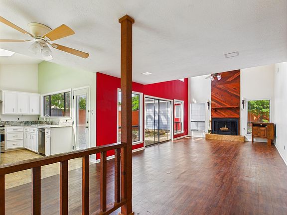 3rd image of 3009 Normand Dr