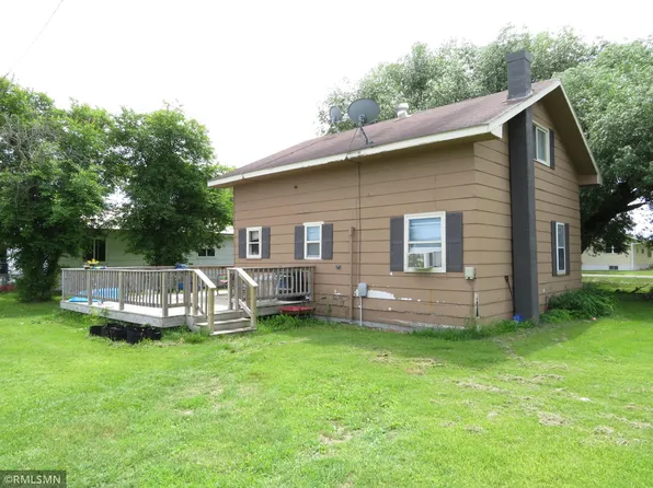 222 W Woodrow St, Grygla, MN 56727