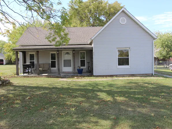 203 N Main St, Rogersville, MO 65742