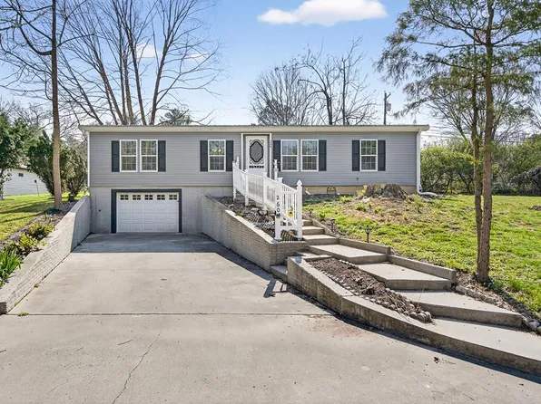 260 Rugby Rd, Fairfield Glade, TN 38558