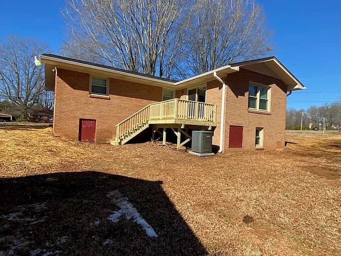 1504 County Home Rd — Photo 19