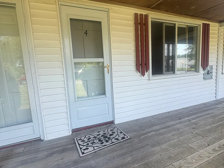 2667 Cranberry Hwy #4 — Photo 1