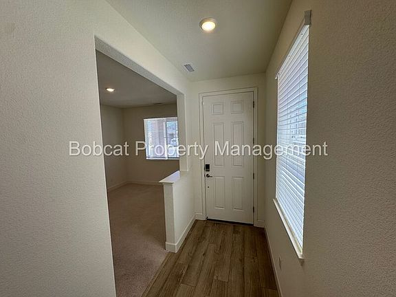4th image of 1064 Copper Hill Ave