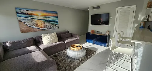 8966 Collins Ave #101 Photo 1