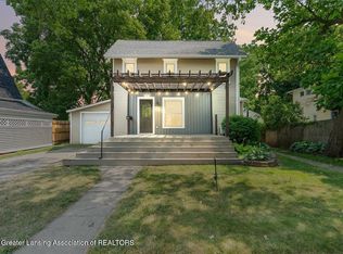 236 W Lincoln St, Grand Ledge, MI 48837