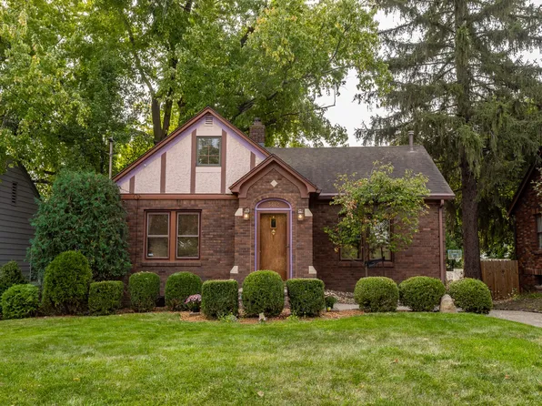 3412 Franklin Ave, Des Moines, IA 50310