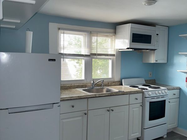 405 Lakeview Ave APT 3