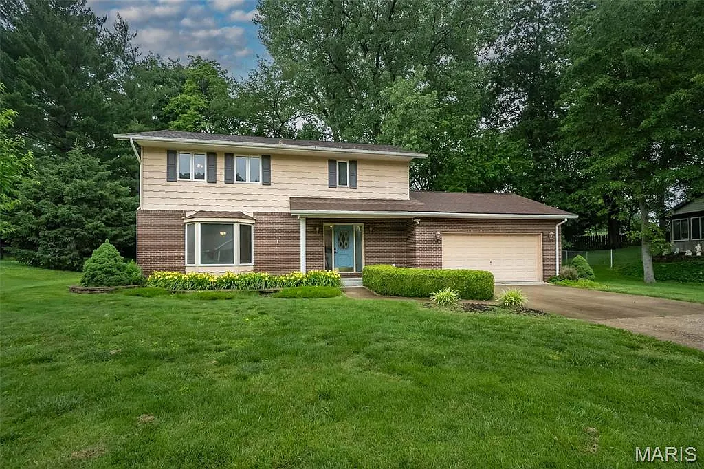 5 Shingle Oaks Dr photo 1