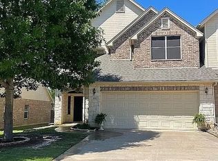 180 Greathouse Vlg, Decatur, TX 76234