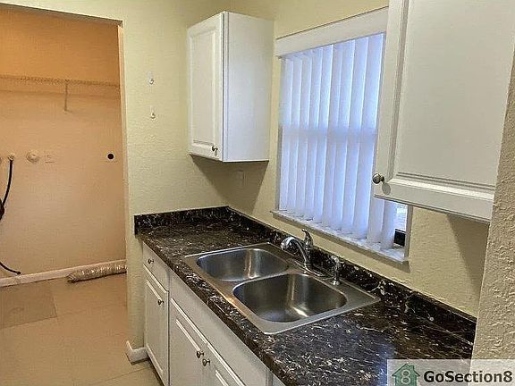 5th image of 2891 NW 25th St