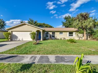 402 Lochmond Dr, Fern Park, FL 32730