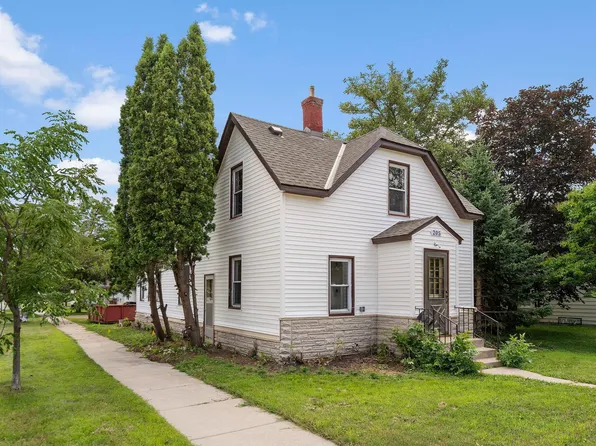 205 Adams St SE, Hutchinson, MN 55350