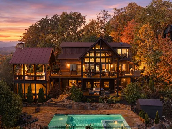 38 Jackies Bluff Rd, Mineral Bluff, GA 30559