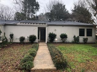 7915 Horse Chestnut Ln, Charlotte, NC 28277