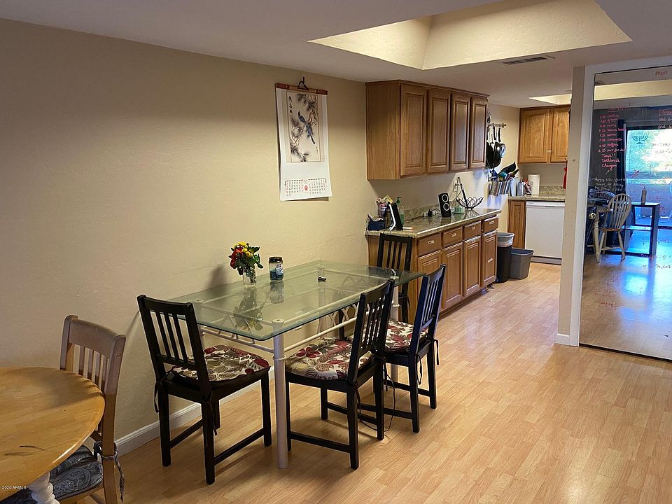 2nd image of 1215 E Lemon St APT 215