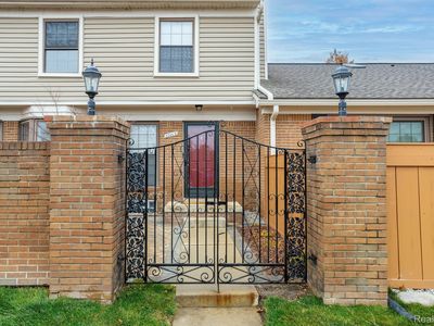 22213 Pondview #1, Novi, MI, 48375