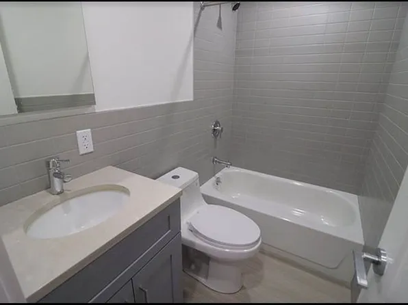 478 Woodward Avenue image 7 of 7