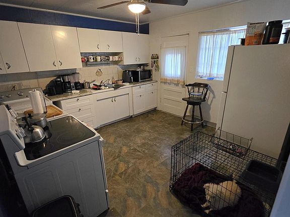 3rd image of 1113 Rancho Rd