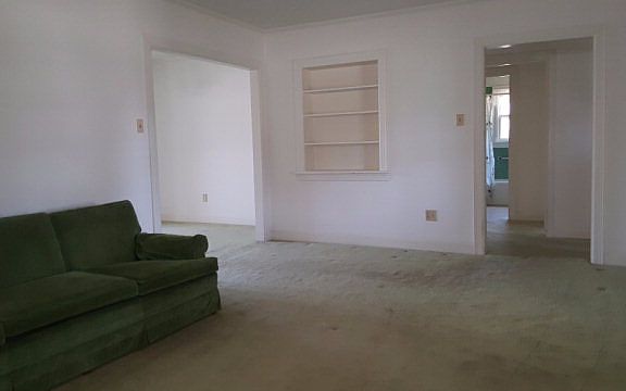 5th image of 1906 College Ave