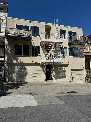 870 Grove St #204 Photo 1