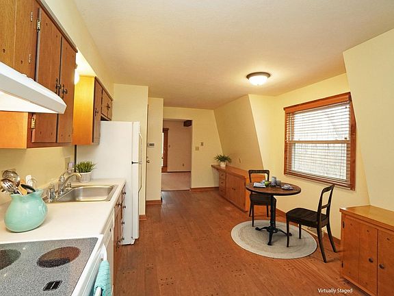 3rd image of 5256 Clearlake Dr