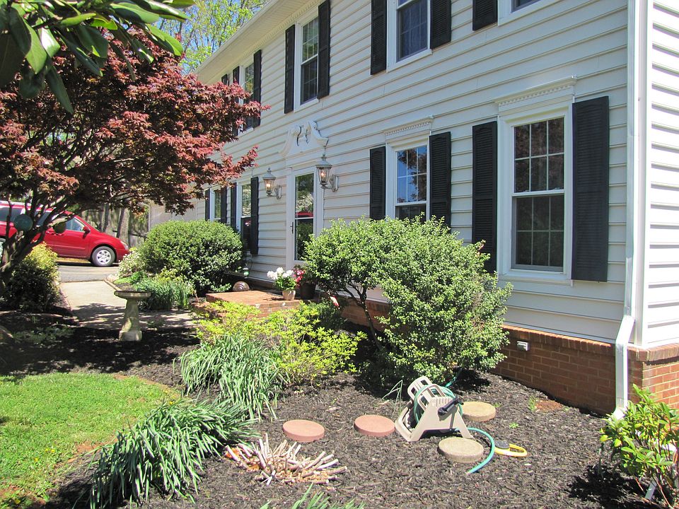1st image of 2637 Mallard Dr