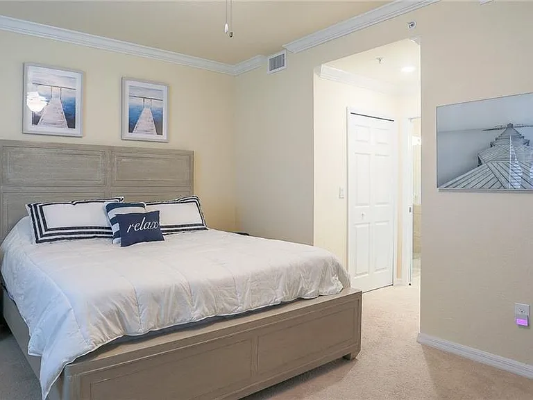 5558 Palmer Cir #106 — Photo 13