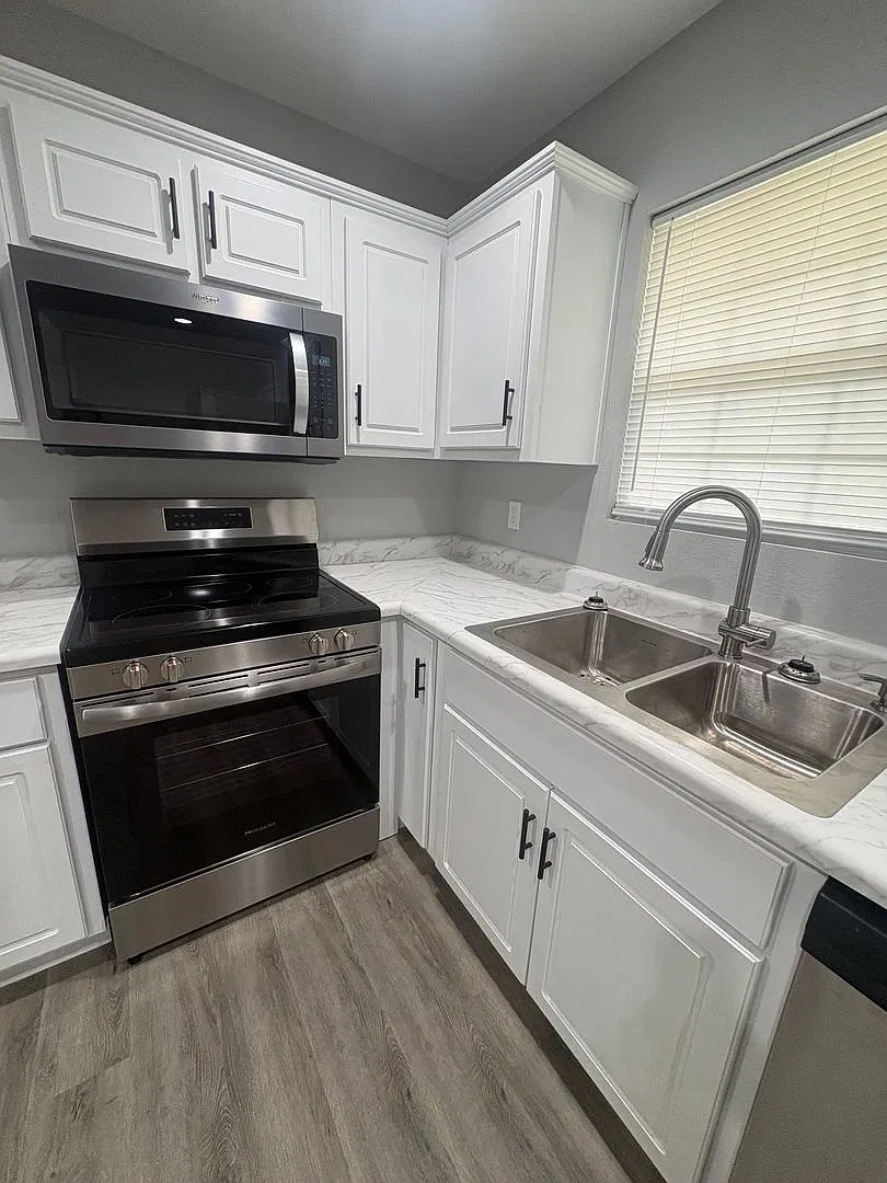 3 Bed 2 Bath New Construction Home — Photo 2