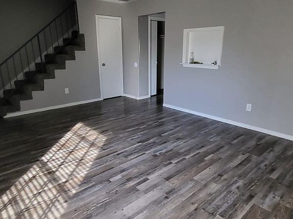 5th image of 5022 Cloyce Ct