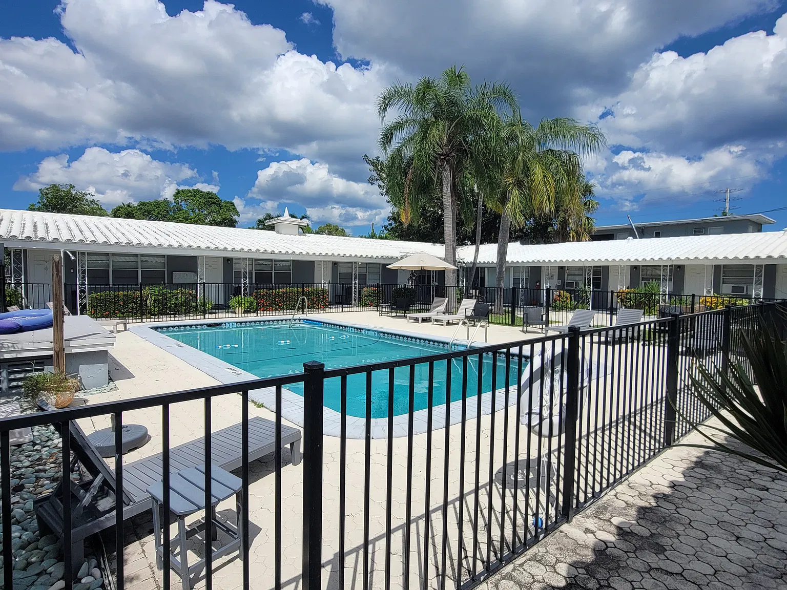 NE 18th Ave, Fort Lauderdale — Photo 4