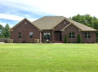 10 Pearson Ridge Rd, Greenbrier, AR 72058