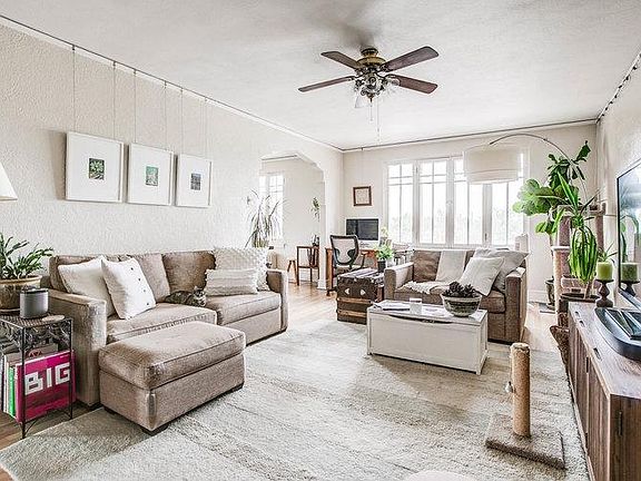 5th image of 1165 Columbine St #5