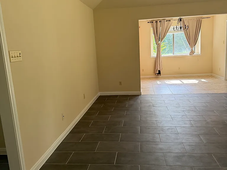 33134 Old Hempstead Rd — Photo 13