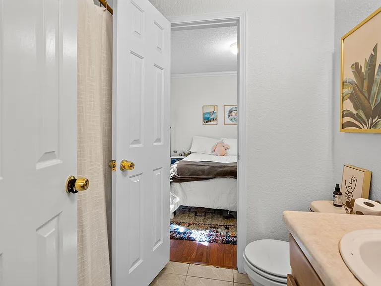 114 Cedar St — Photo 18