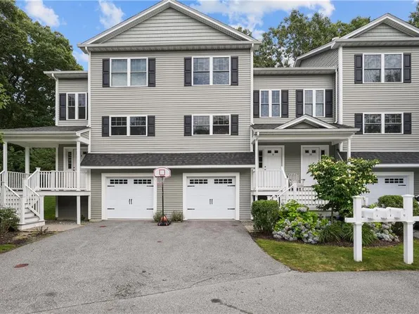 1209 Centerville Rd #9, Warwick, RI 02886